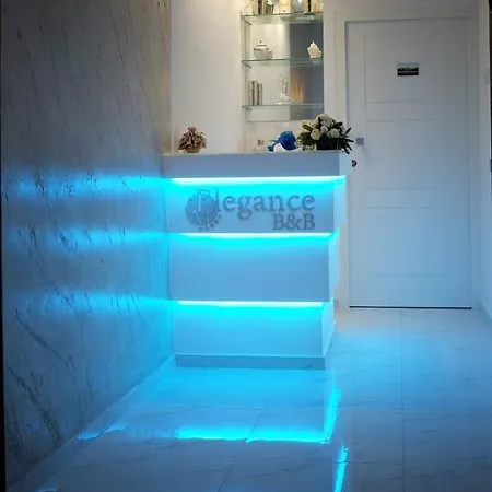 Elegance 4*