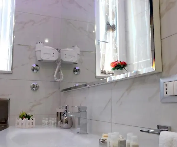 Elegance נאפולי