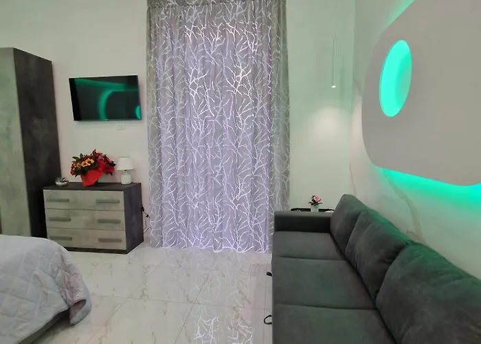 לינה וארוחת בוקר Elegance